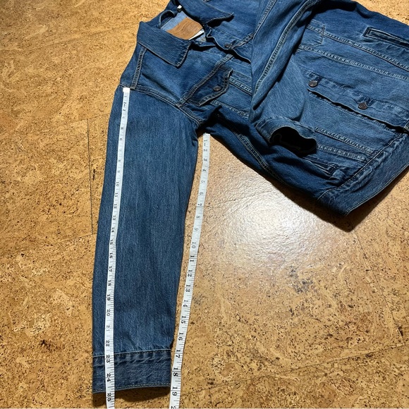 Levi’s Premium Men’s Trucker Medium Wash Denim Jean Jacket Sz M - Picture 14 of 16